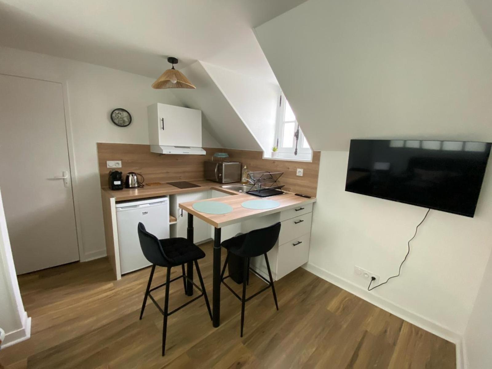 Au Coeur De Ville Laval  Zimmer foto